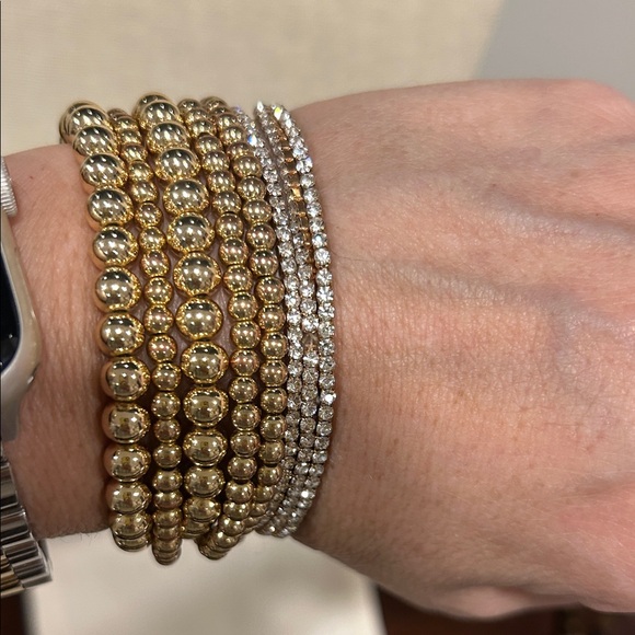 Evereve Elegant Gold Beaded and Rhinestone Stretch Bracelet Set (8) - Picture 2 of 3
